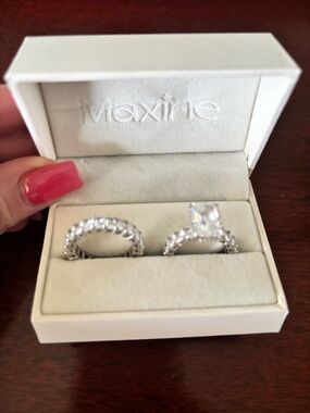 Sterling-Style White CZ Bridal Ring Set with Sparkling Halo